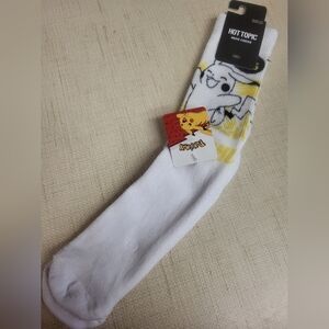 Pikachu Pokemon 25 Crew Socks Hot Topic New Tags